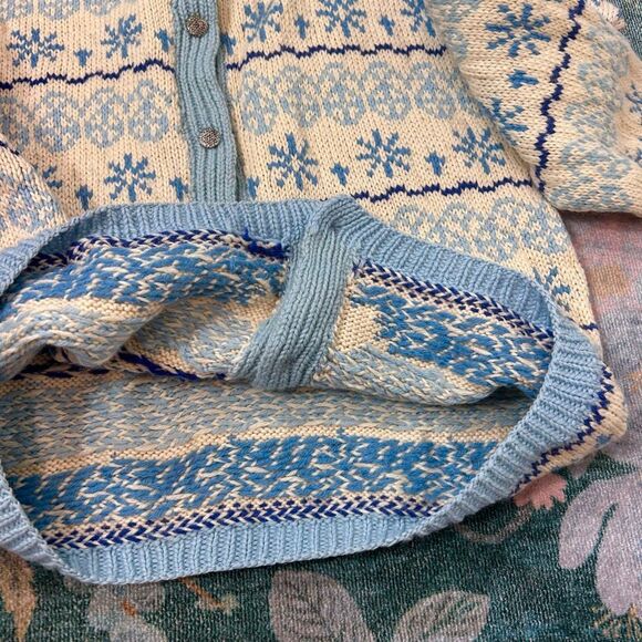 Handmade Wool Cardigan Sweater Womens Cream Blue Fair Isle Knit Scotland Nordic - Picture 15 of 16